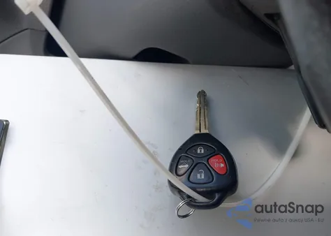 2010 Toyota Corolla Le z USA, uszkodzony, nr VIN JTDBU4EE5A9108877